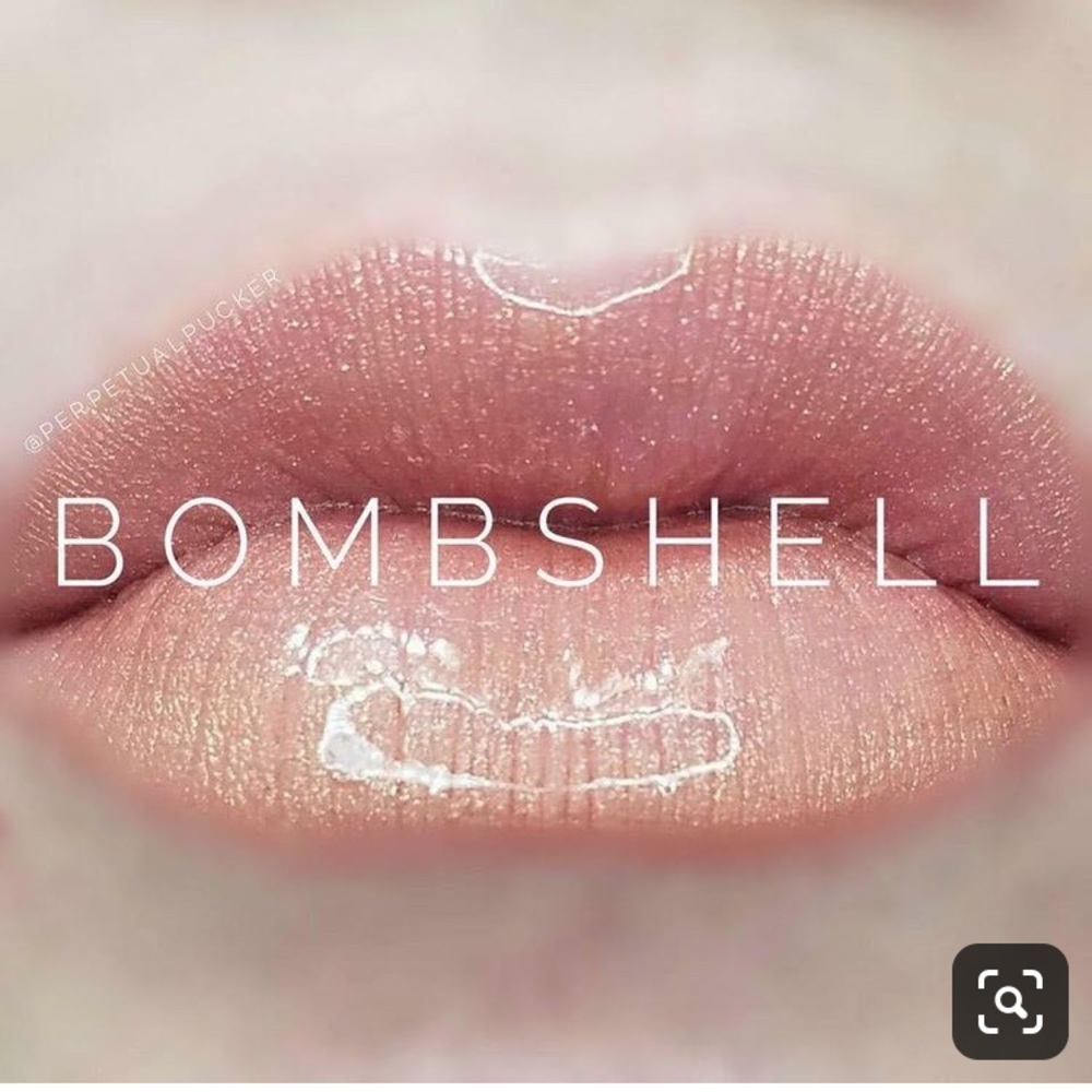 Bombshell Lipsense